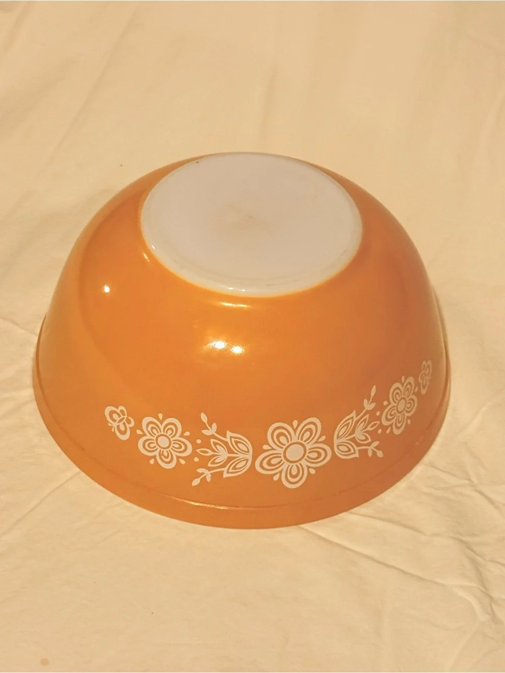 Vintage Pyrex Butterprint #401 Cinderella Mixing Bowl | Golden Yellow | USA